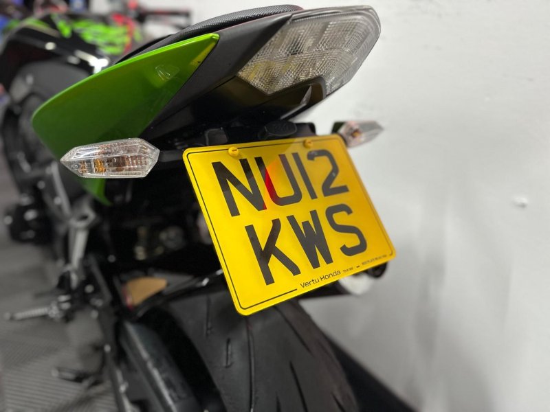 KAWASAKI 