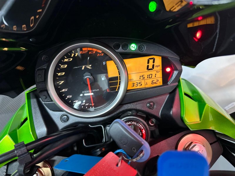 KAWASAKI 