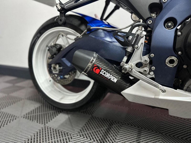 SUZUKI GSXR600