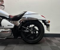 SUZUKI Intruder 800