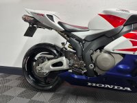 HONDA CBR1000RR Fireblade