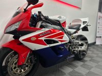 HONDA CBR1000RR Fireblade