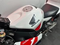 HONDA CBR1000RR Fireblade