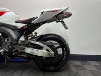 HONDA CBR1000RR Fireblade