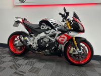 APRILIA Tuono 1100 V4