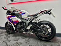HONDA CBR1000RR Fireblade