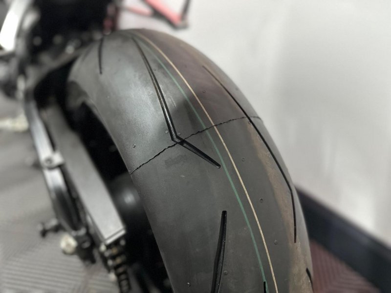 HONDA CBR1000RR Fireblade