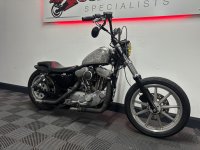 HARLEY-DAVIDSON Sportster