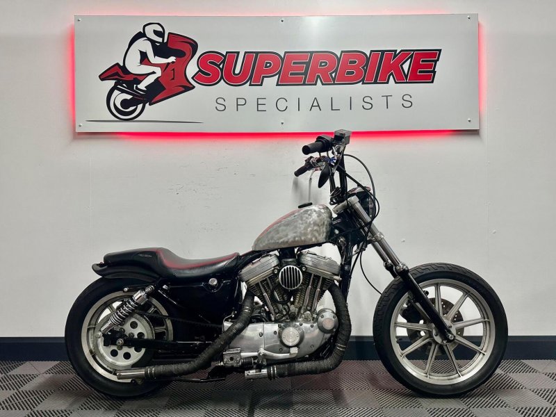 HARLEY-DAVIDSON Sportster