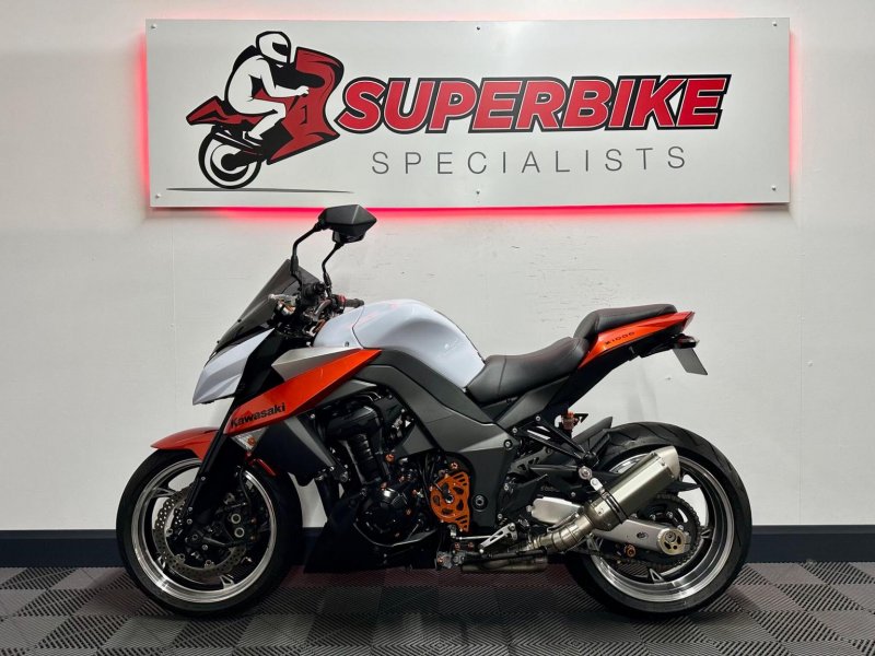 KAWASAKI Z1000