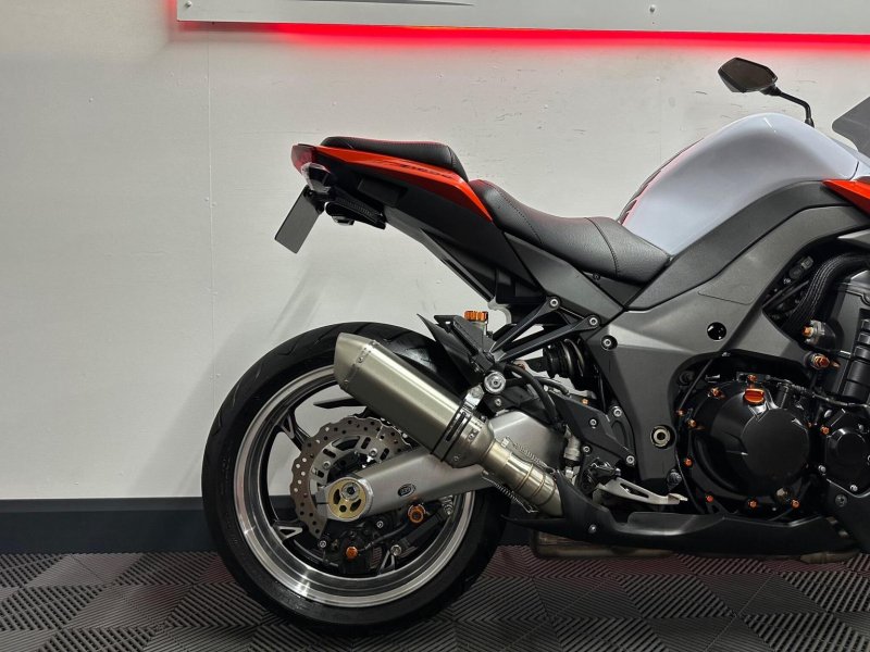 KAWASAKI Z1000