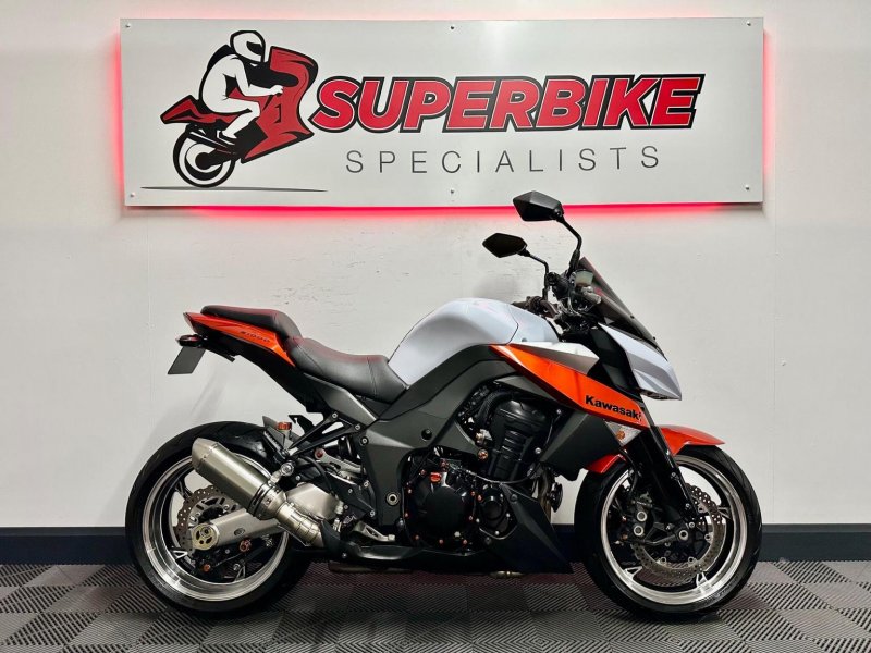KAWASAKI Z1000