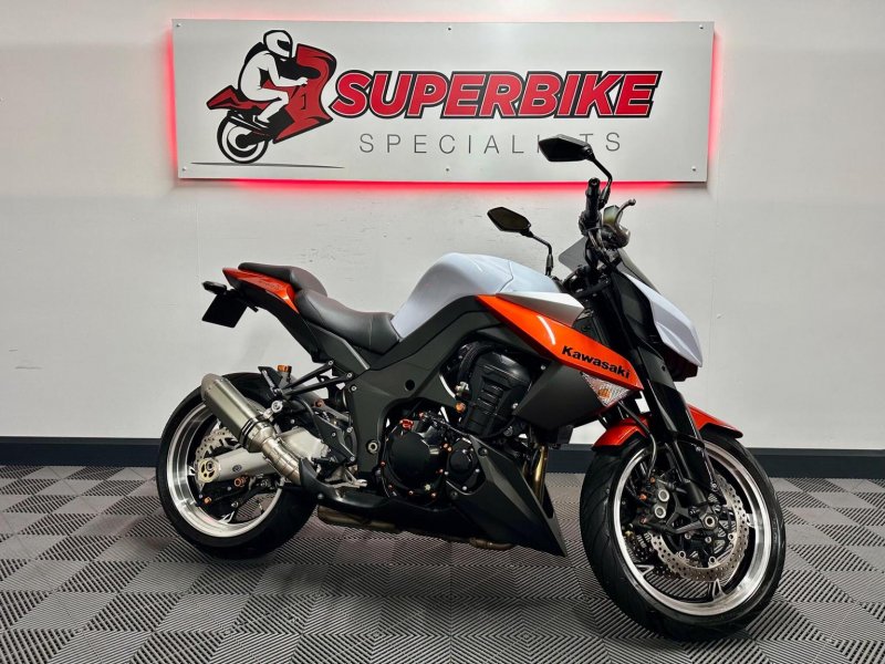 KAWASAKI Z1000