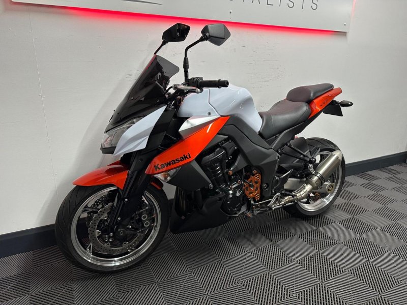 KAWASAKI Z1000