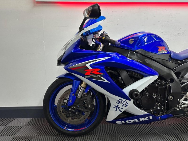 SUZUKI GSXR600