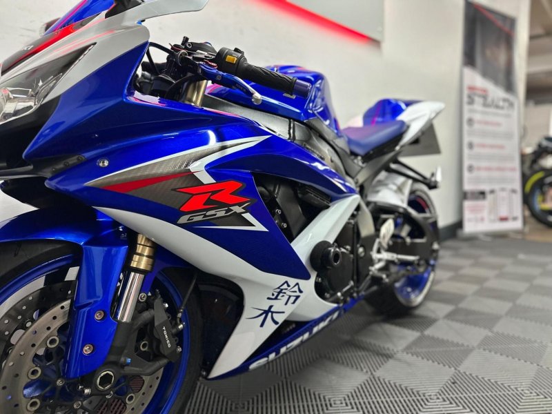 SUZUKI GSXR600