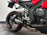 HONDA CBR1000RR Fireblade