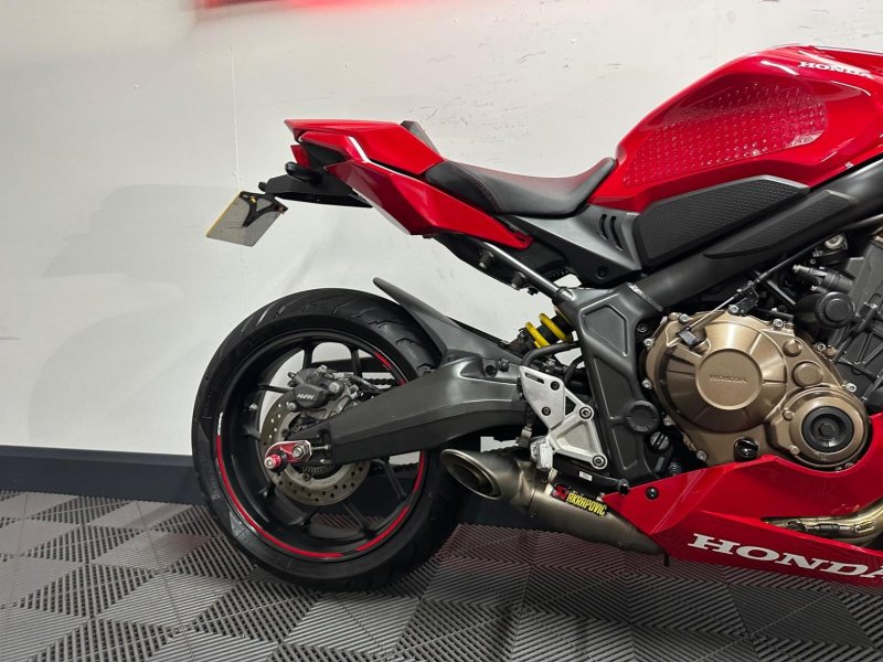 HONDA CBR650R