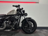 HARLEY-DAVIDSON Sportster