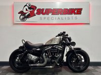 HARLEY-DAVIDSON Sportster