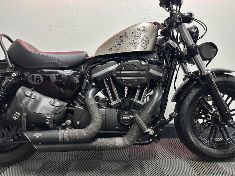 HARLEY-DAVIDSON Sportster
