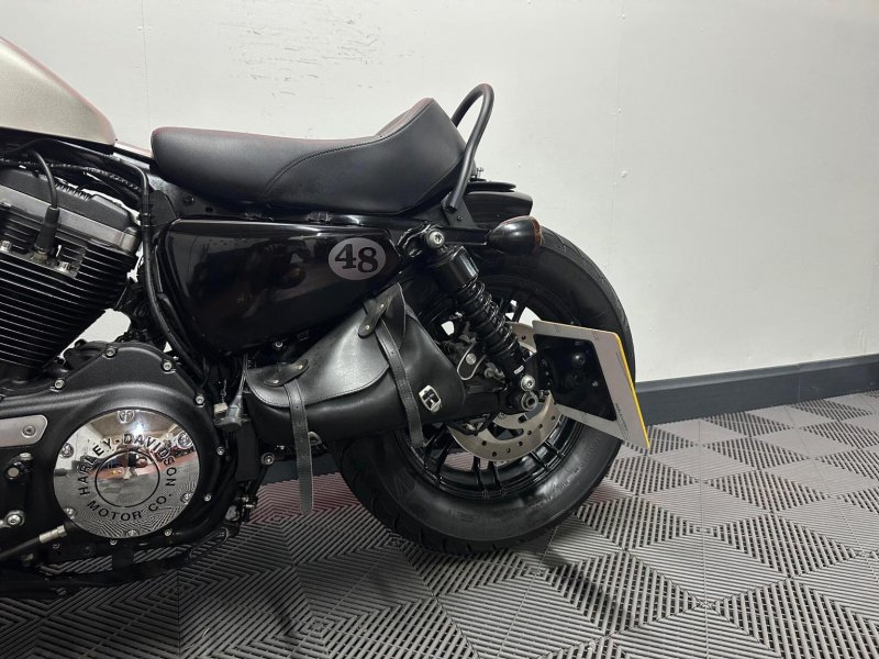 HARLEY-DAVIDSON Sportster