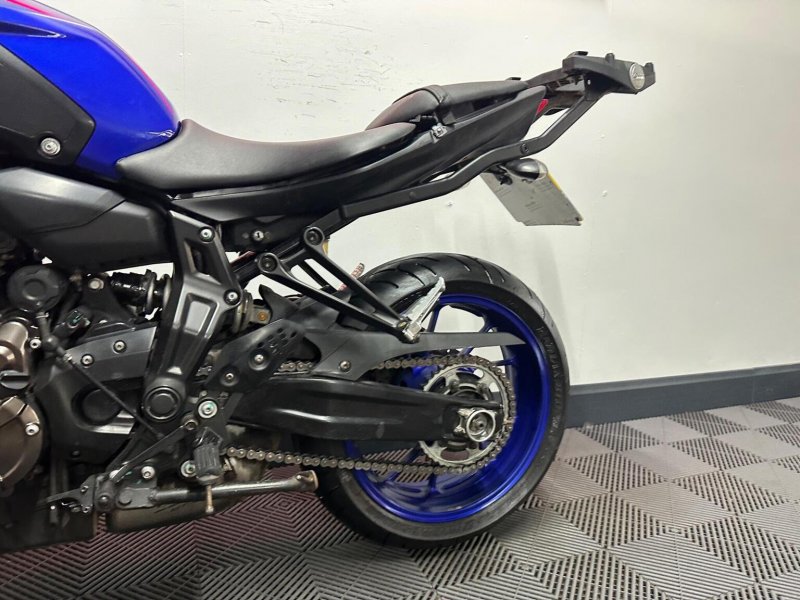 YAMAHA MT-07