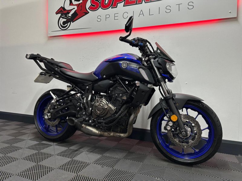YAMAHA MT-07