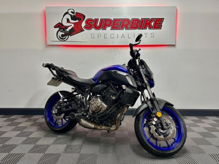 YAMAHA
