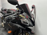 YAMAHA R6