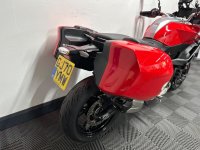 BMW F900XR