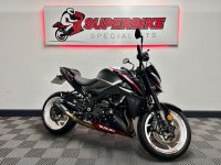 SUZUKI GSX-S1000