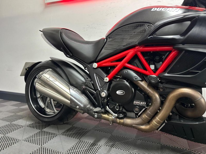 DUCATI DIAVEL