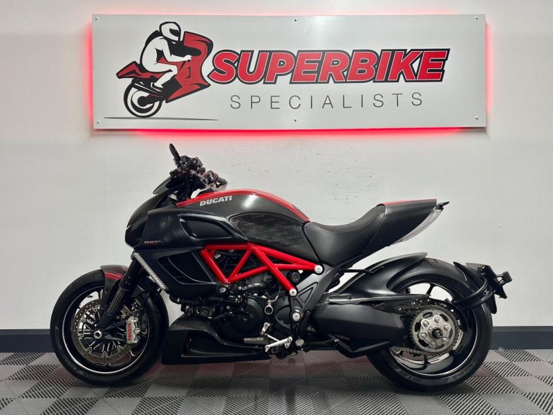DUCATI DIAVEL