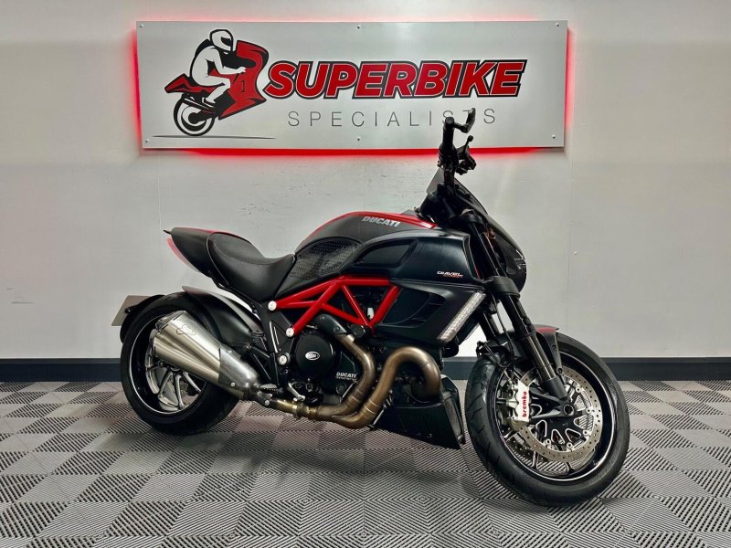 DUCATI DIAVEL