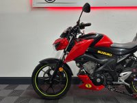 SUZUKI GSX-S125