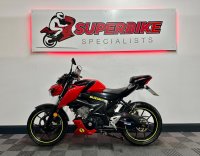 SUZUKI GSX-S125