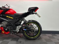SUZUKI GSX-S125