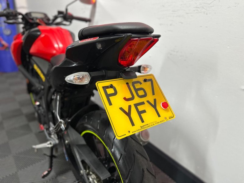 SUZUKI GSX-S125