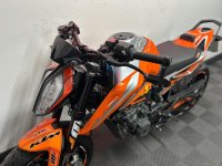 KTM 790 DUKE