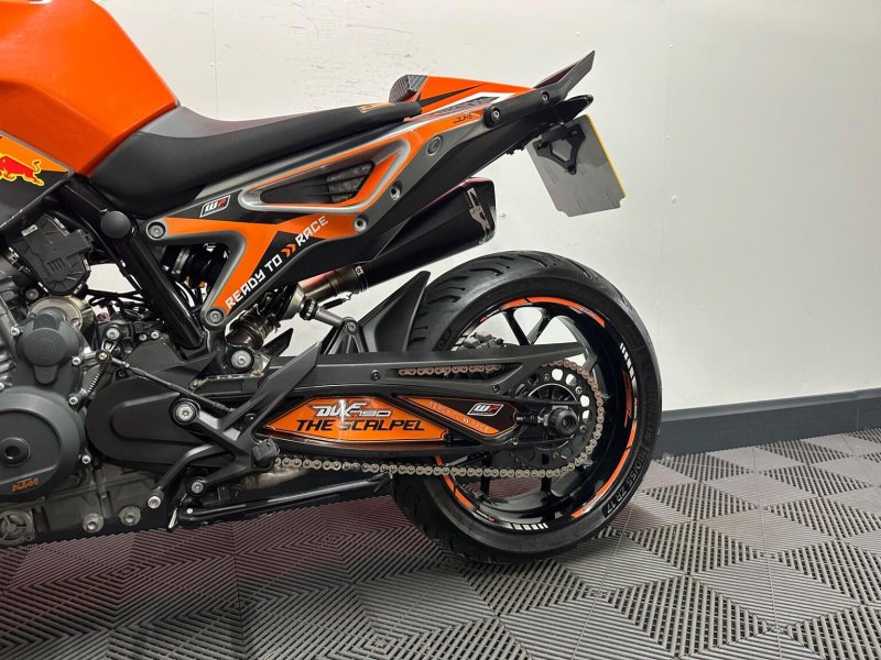 KTM 790 DUKE