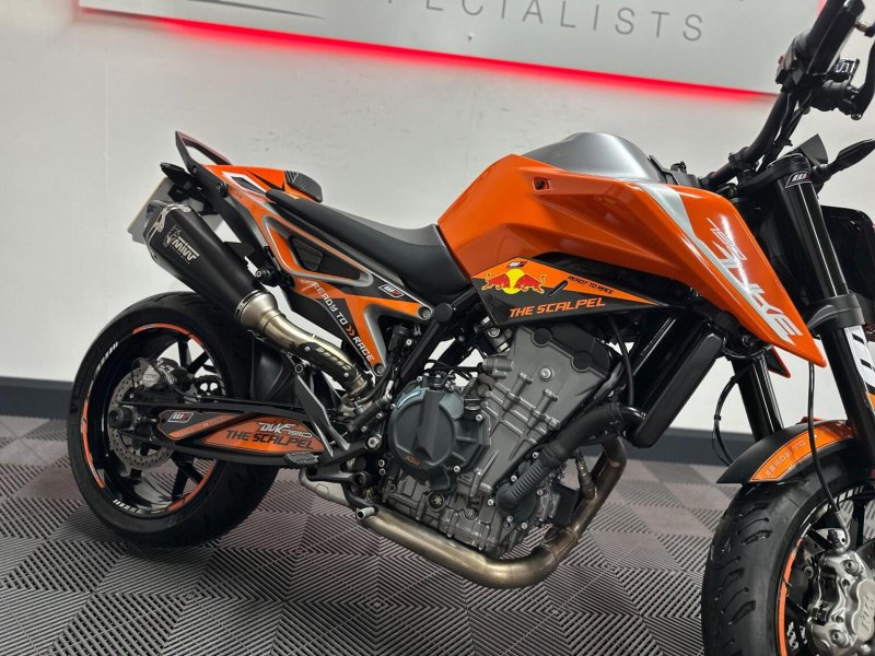 KTM 790 DUKE