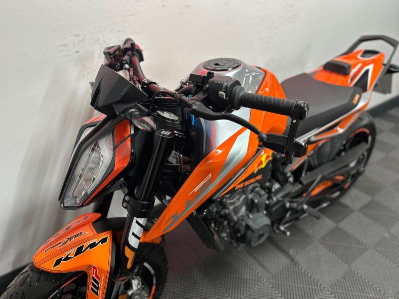 KTM 790 DUKE