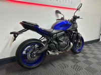 YAMAHA MT-07