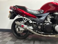 KAWASAKI ZR-7