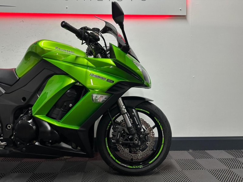 KAWASAKI Z1000