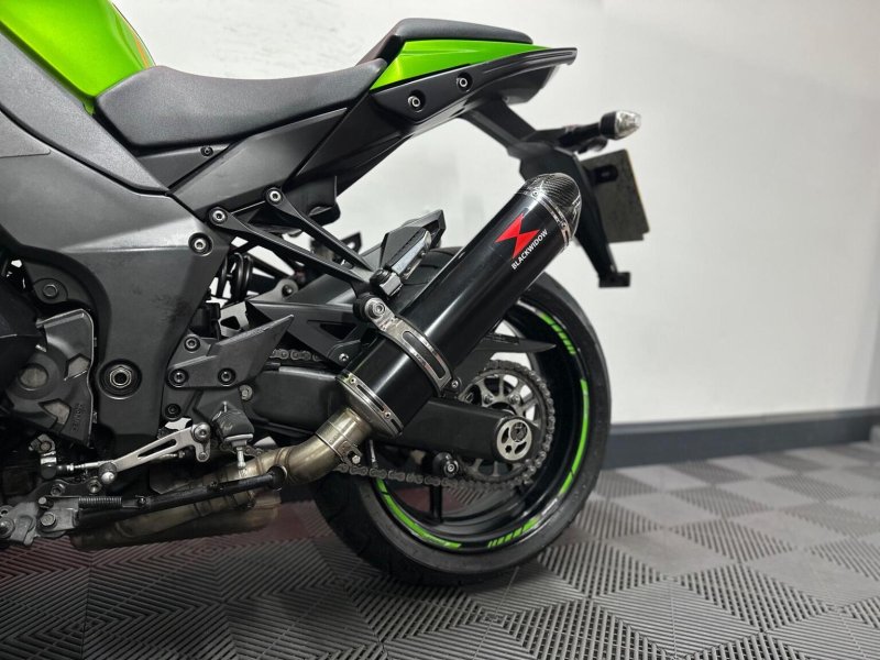KAWASAKI Z1000