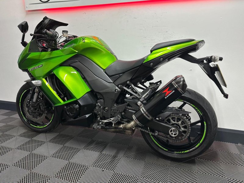 KAWASAKI Z1000