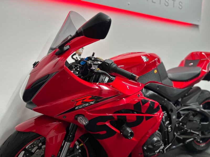 SUZUKI GSXR1000