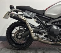 YAMAHA XSR900